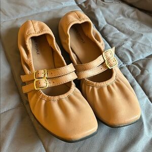 Women’s free people flats